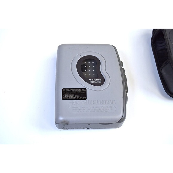 Sony Walkman WM-FX271 Digital Tuning AM/FM Radio & Cassette Player w/ Case READ - Picture 4 of 11
